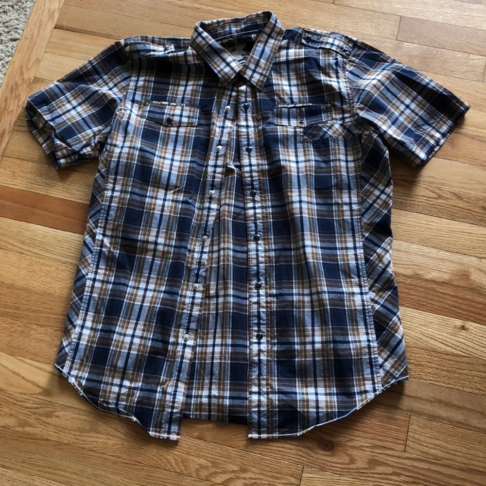 7 Diamonds Men’s short sleeve button down